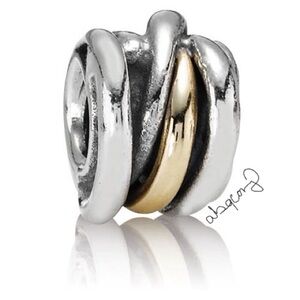 EUC Pandora 790153 Sterling Silver & 14k Yellow Gold Ring Cluster Charm